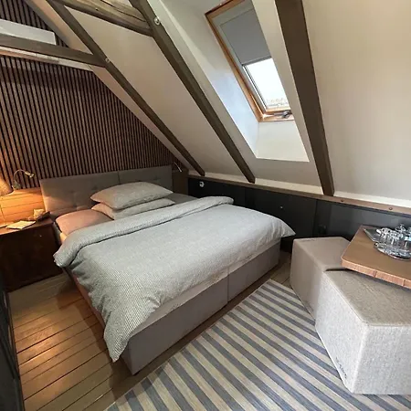 Dvor 13 Maison d'hôtes 4*