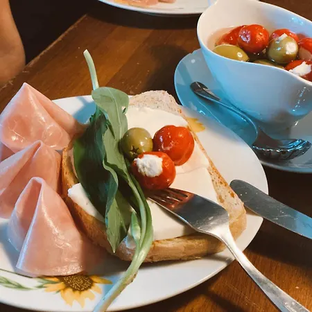 Dvor 13 Maison d'hôtes Hokovce