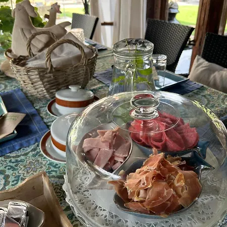 Maison d'hôtes Dvor 13