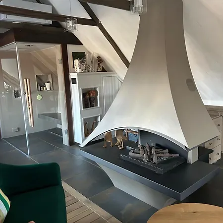 Dvor 13 Guest house 4*