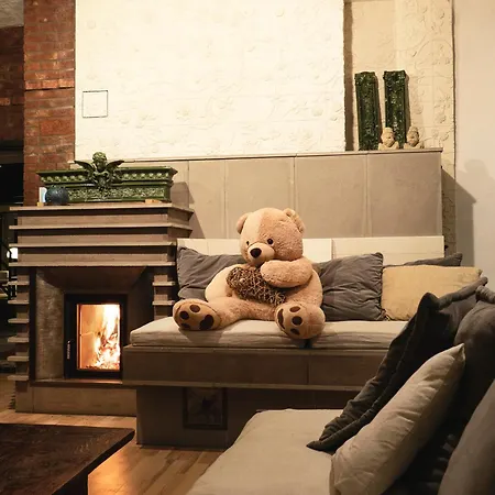 Dvor 13 Maison d'hôtes